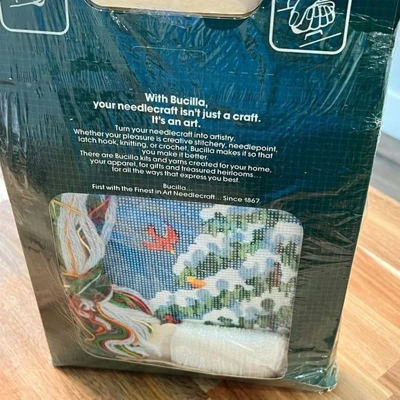 Bucilla Christmas Vintage Longstitch Needlepoint Nature’s Christmas Tree - Picture 2 of 3